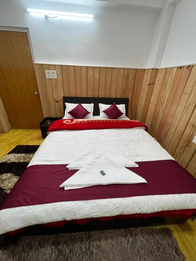 Hotel Tashi Ga Tsel Tawang Dış mekan fotoğraf